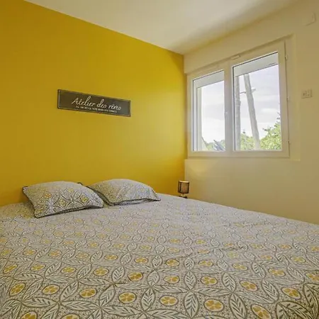 Le Des Remparts Holiday home Chaource