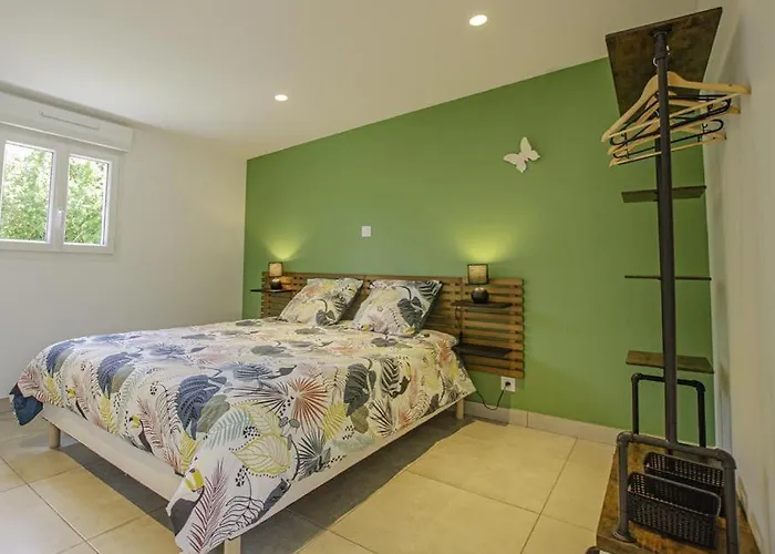 Le Des Remparts Chaource