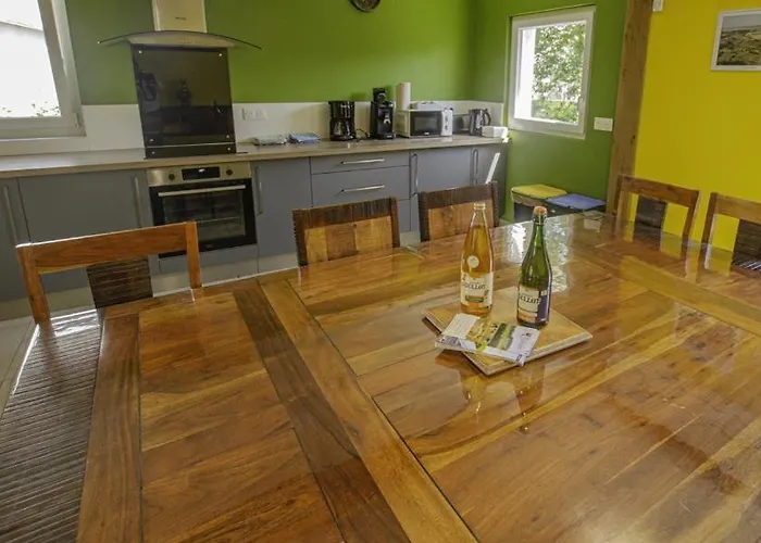 Le Des Remparts * Chaource